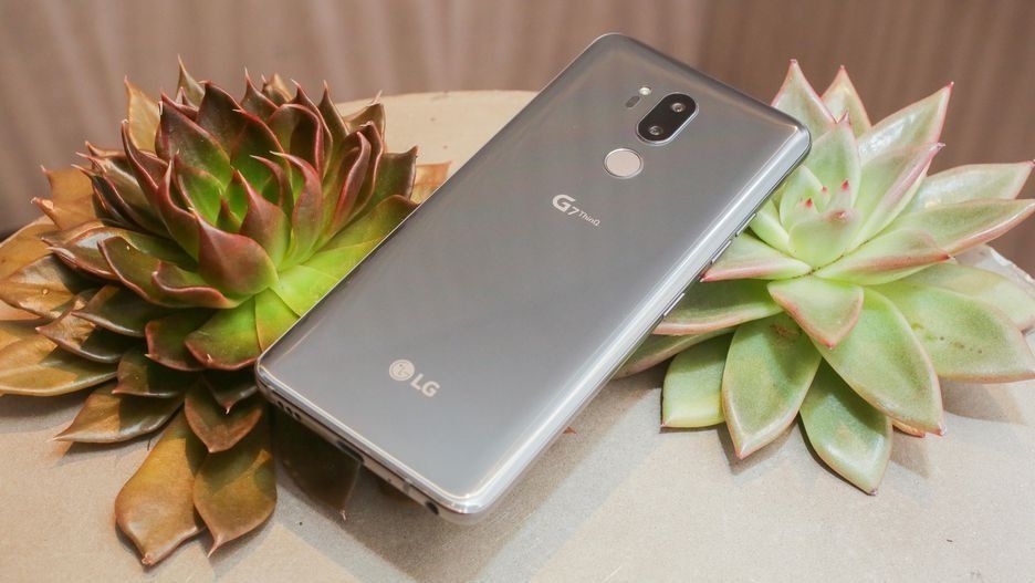 Telefon pintar suara LG G7 ThinQ 64GB - kelebihan dan kekurangan