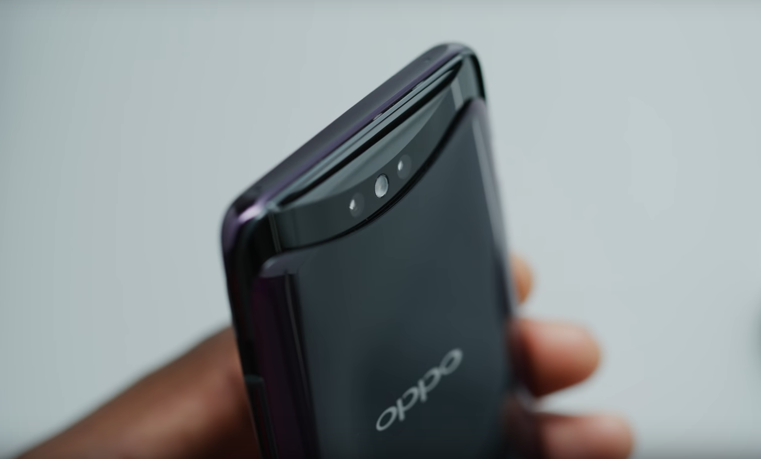 Tinjauan kebaikan dan keburukan telefon pintar Oppo Find X