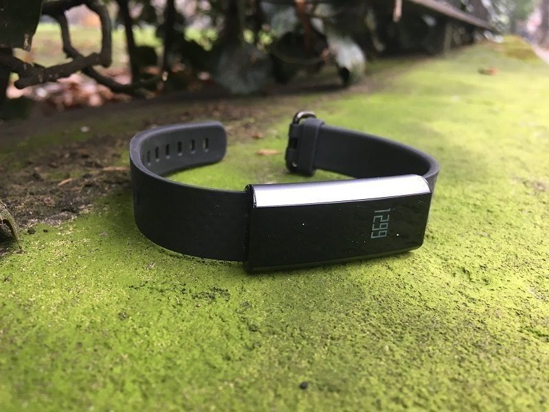 Ulasan jam pintar dan gelang Amazfit dengan kelebihan dan kekurangan