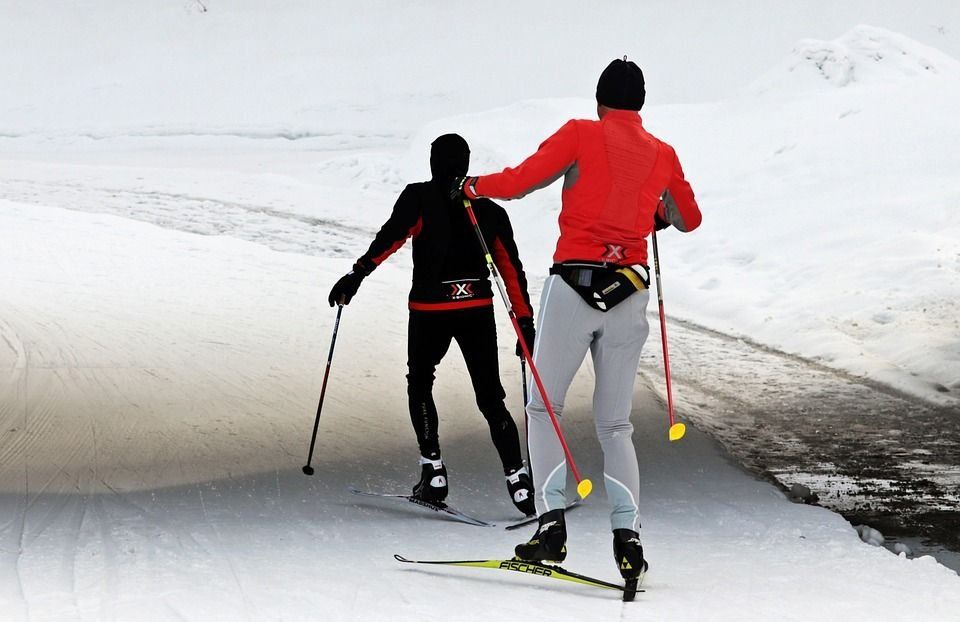 Tiang ski merentas desa terbaik pada tahun 2024 dan cara memilihnya