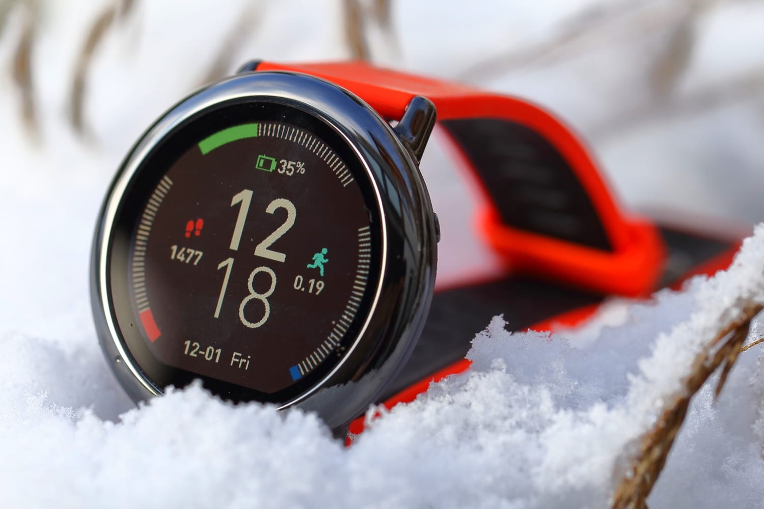 Jam pintar dari Xiaomi Amazfit Pace - kelebihan dan kekurangan