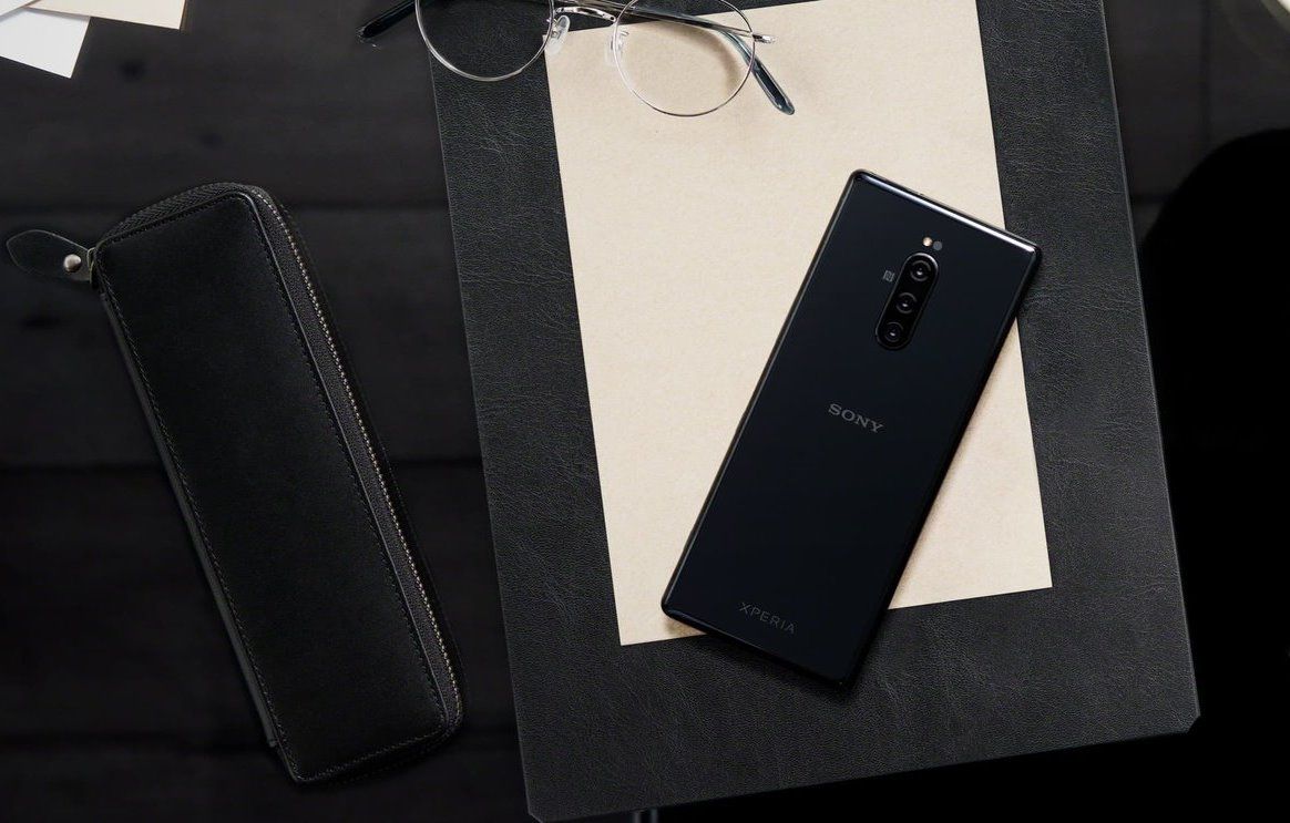 Telefon pintar Sony Xperia 1 - kebaikan dan keburukan