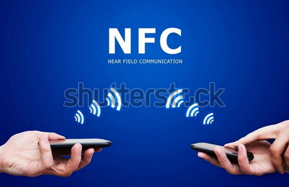 Telefon pintar terbaik dengan modul NFC untuk 2024